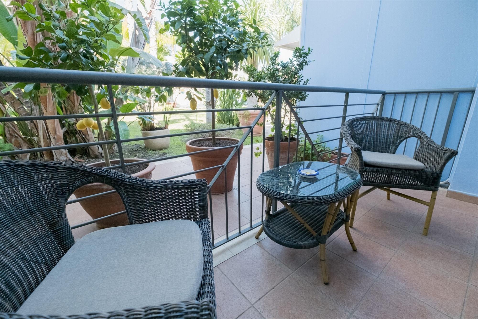 Hotel Villamare Fontane Bianche Exterior photo